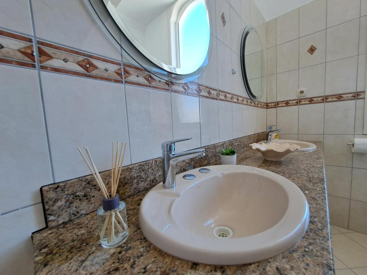Guesthouse Emma Zadar Buitenkant foto